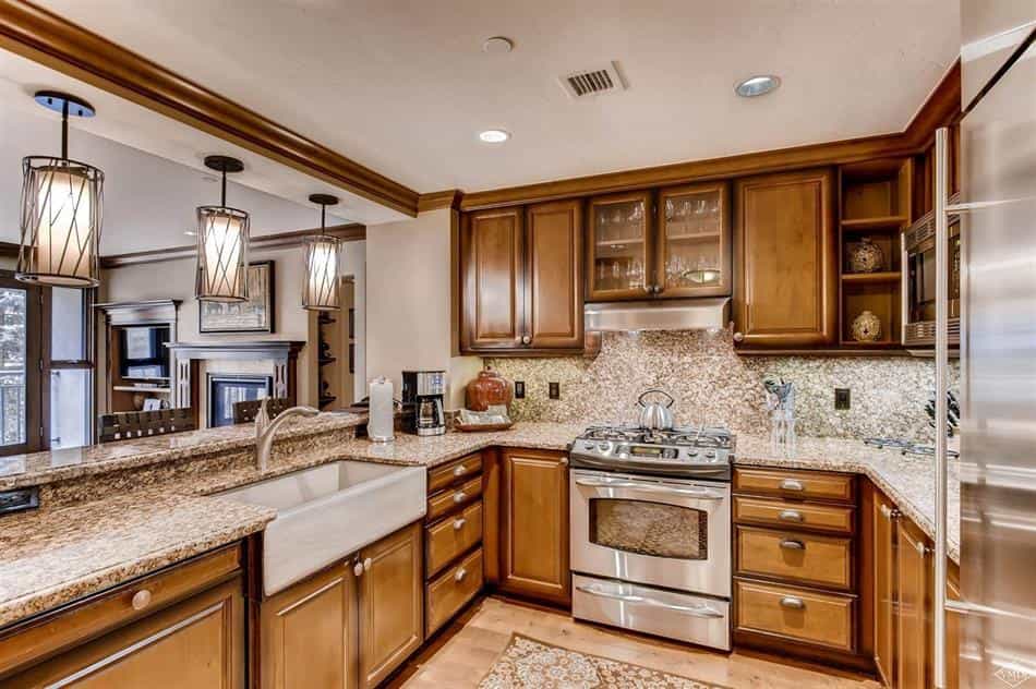 Condominium in Avon, Colorado 10109501