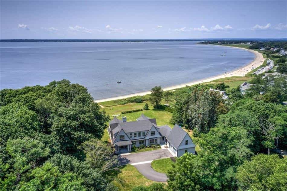 House in Beach Terrace, Rhode Island 10109820