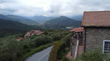 Dom w Alasio, Liguria 10109927