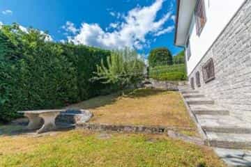 Dom w Verbania, Piemonte 10109970