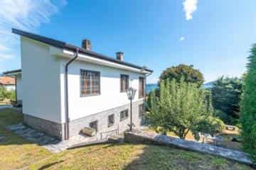 Huis in Verbania, Piemonte 10109970