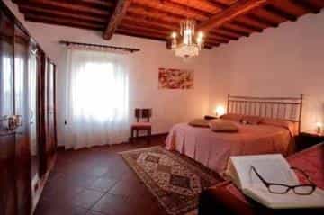 casa en Terranuova Bracciolini, Tuscany 10110175