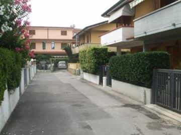 House in Viareggio, Tuscany 10110199