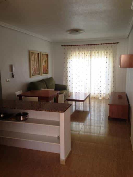 Квартира в Плайя-де-лос-Ньєтос, Мурсія 10110511