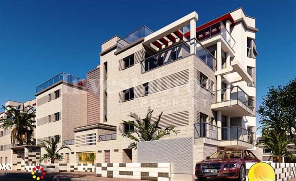 Condominium in Oliva, Valencia 10110517