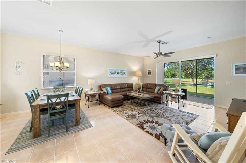 House in Cape Coral, Florida 10110537