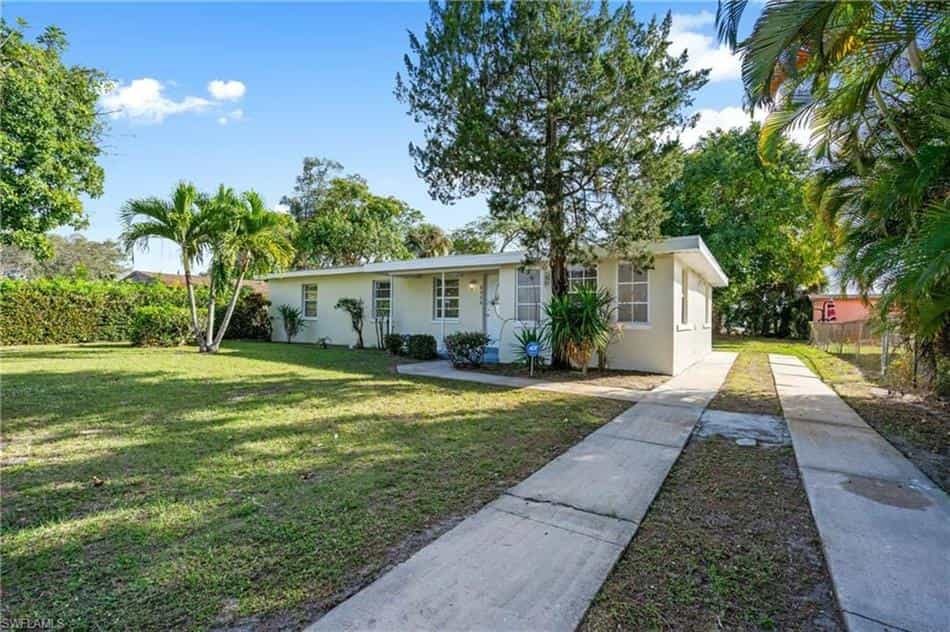 House in Fort Myers, Florida 10110585