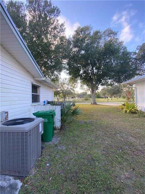 House in Fort Pierce, Florida 10110594