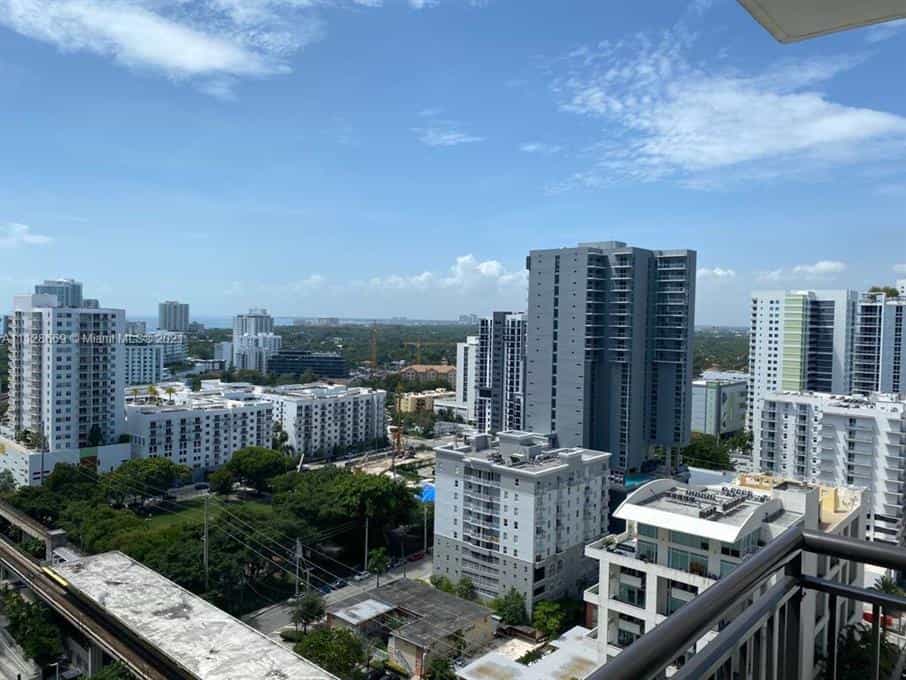 Condominium dans Miami, Florida 10110668