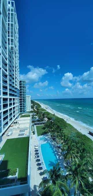 Condominio en Miami Beach, Florida 10110690