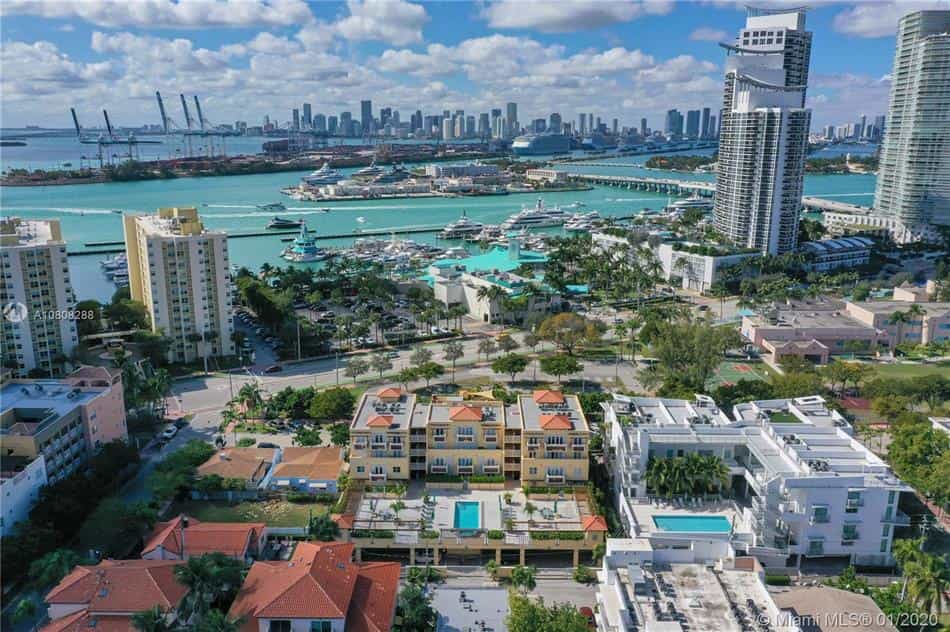 公寓 在 Miami Beach, Florida 10110692