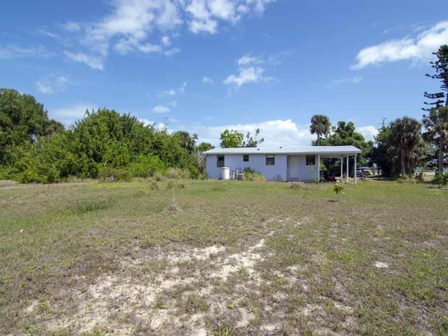 House in Micco, Florida 10110704