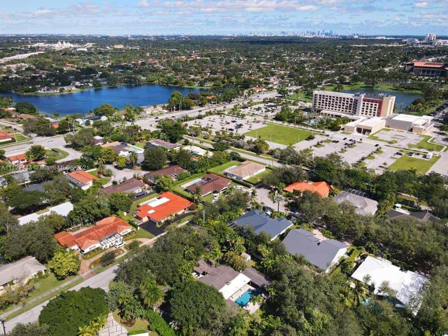 Condominium in Green-Mar Acres, Florida 10110789