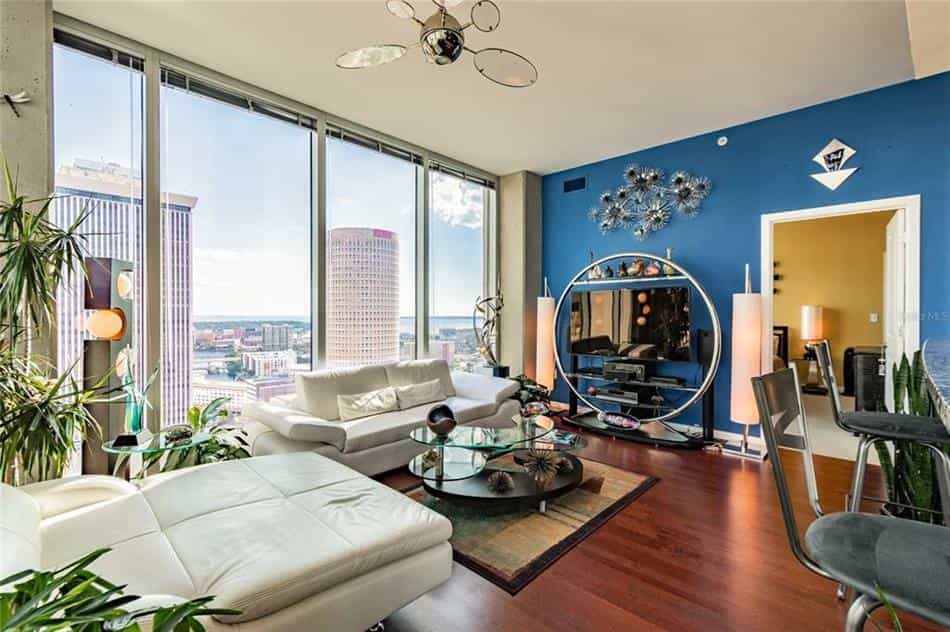 Condominium in Tampa, Florida 10111100