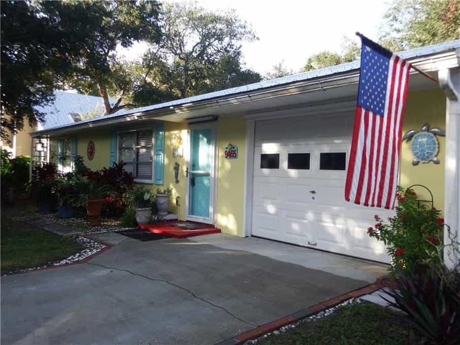 House in Vero Beach, Florida 10111186