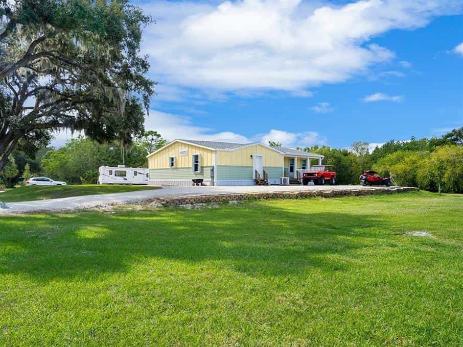 House in Vero Beach South, Florida 10111187
