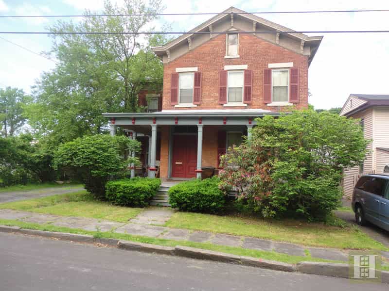 Huis in Jefferson Hoogten, New York 10111882