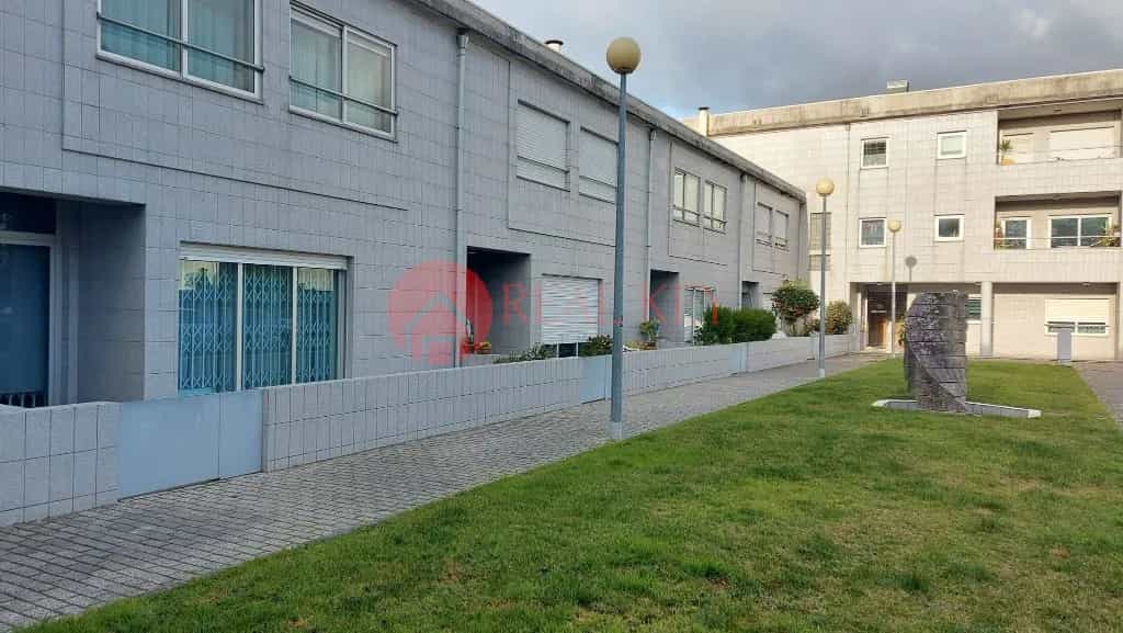 Condominium in Giesta, Porto 10112087