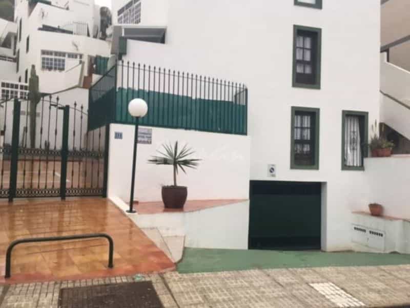 Condominium in Arona, Canarias 10112206