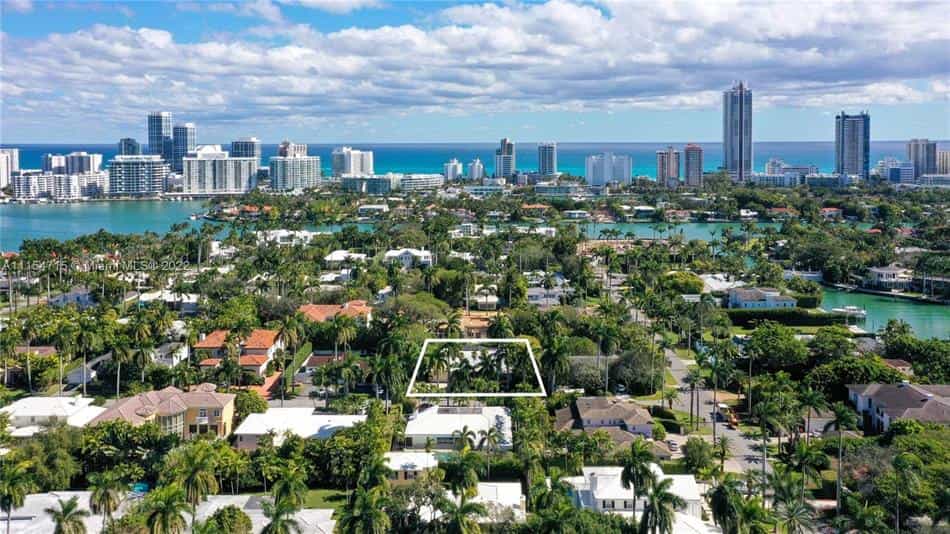 Condomínio no Miami Beach, Florida 10112251