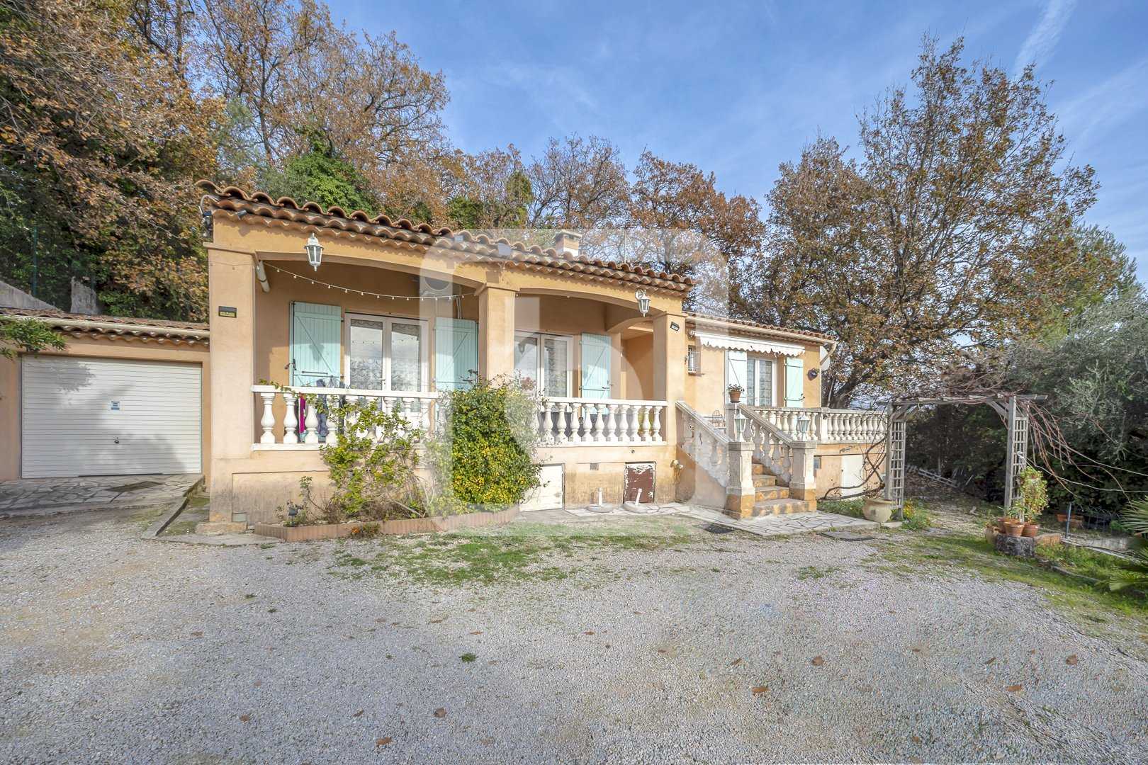 casa en Saint-Jacques, Provenza-Alpes-Costa Azul 10112601