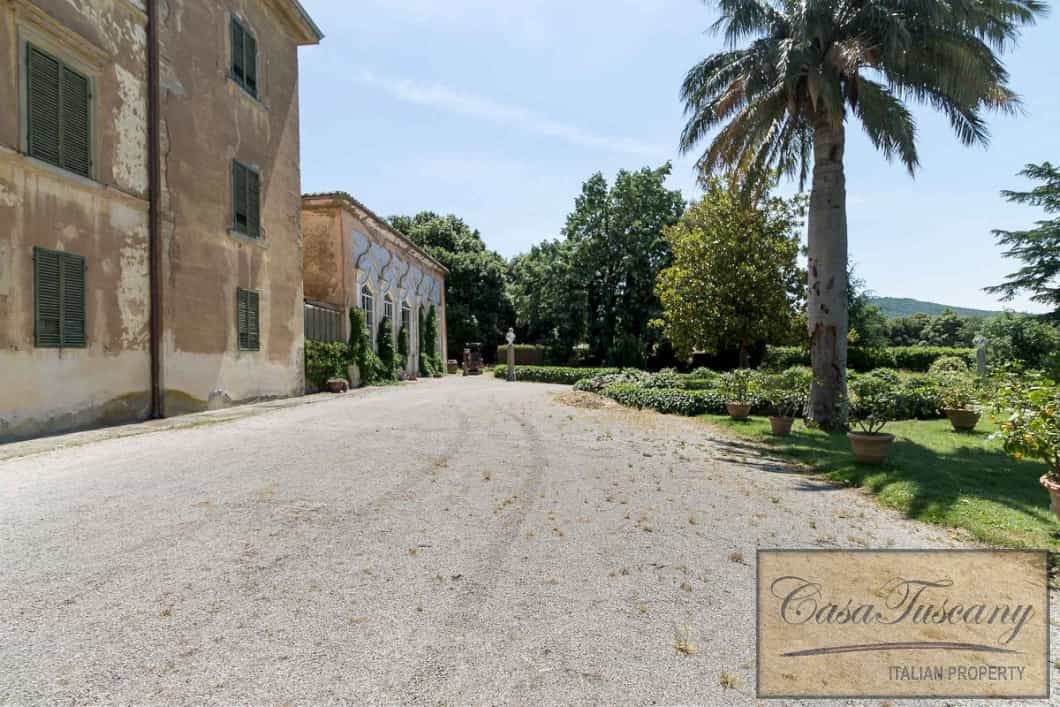 房子 在 Cortona, Tuscany 10112891