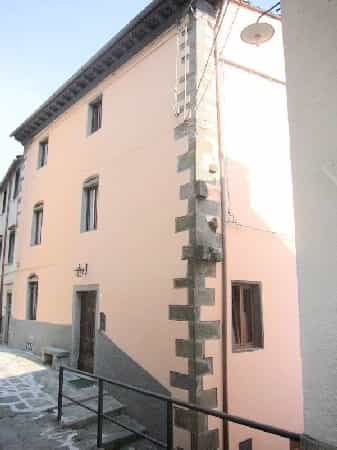 Talo sisään Bagni di Lucca, Toscana 10112924