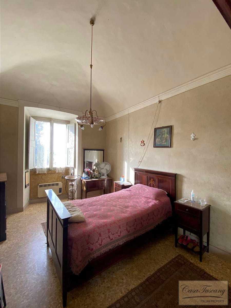 Квартира в Cortona, Tuscany 10112934