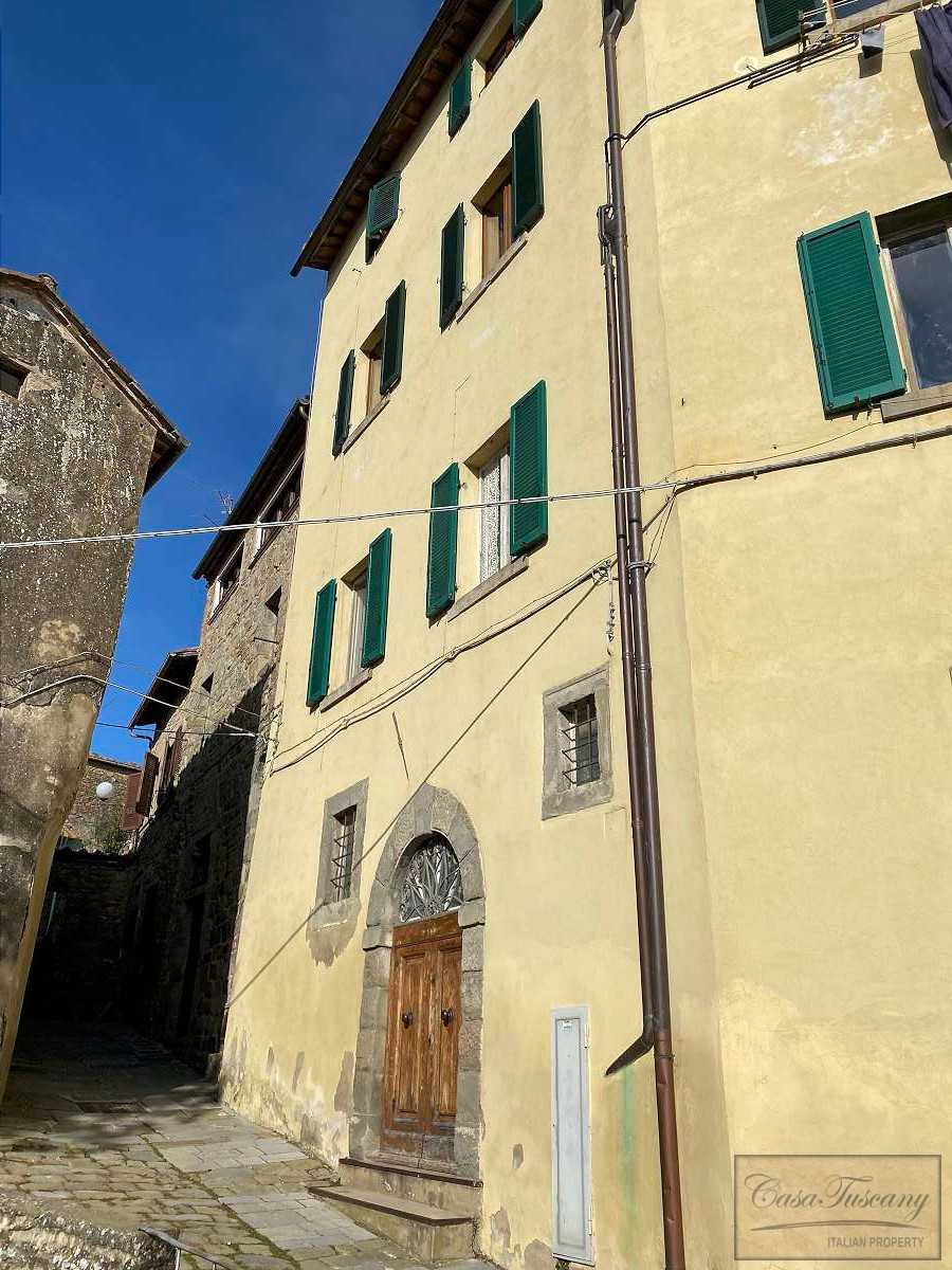 Condominium in Cortona, Tuscany 10112934