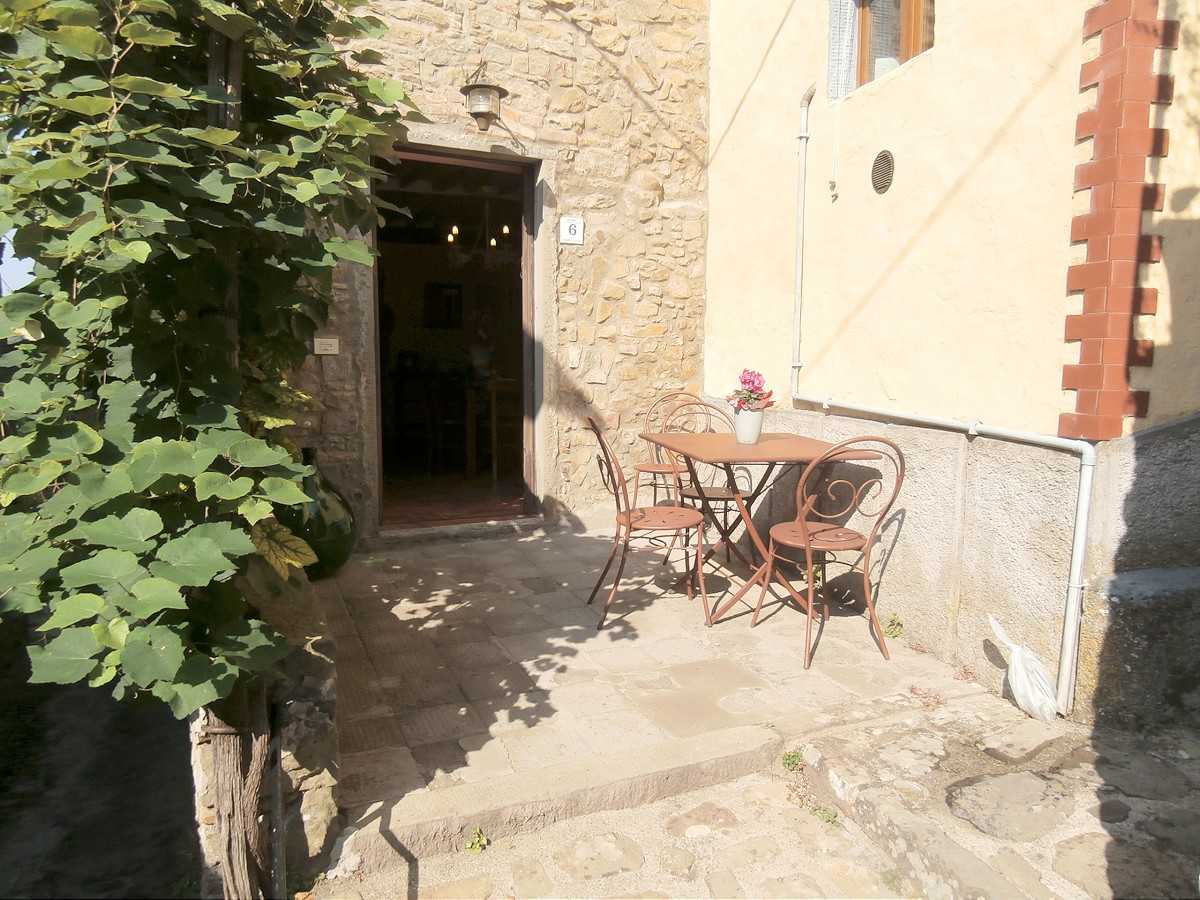 жилой дом в Баньи-ди-Лукка, Тоскана 10112936