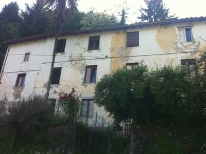Haus im Bagni di Lucca, Toskana 10112944