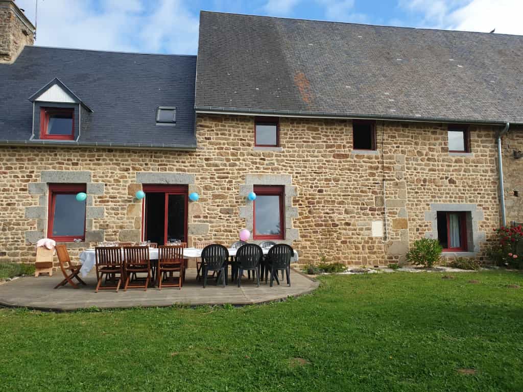 House in Les Cheris, Normandie 10113262
