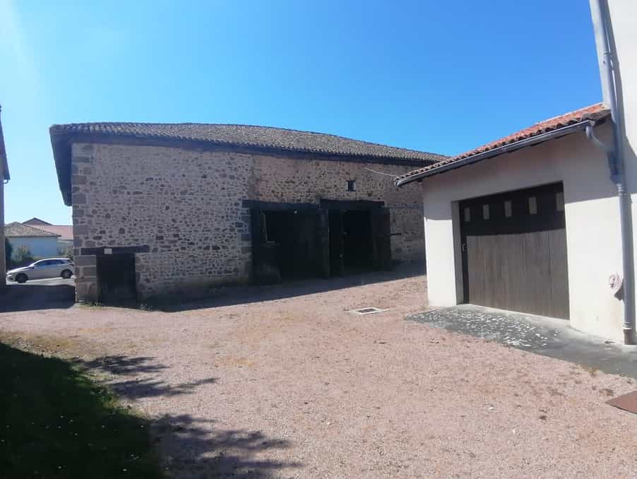 Huis in Maisonnais-sur-Tardoire, Nouvelle-Aquitanië 10113434