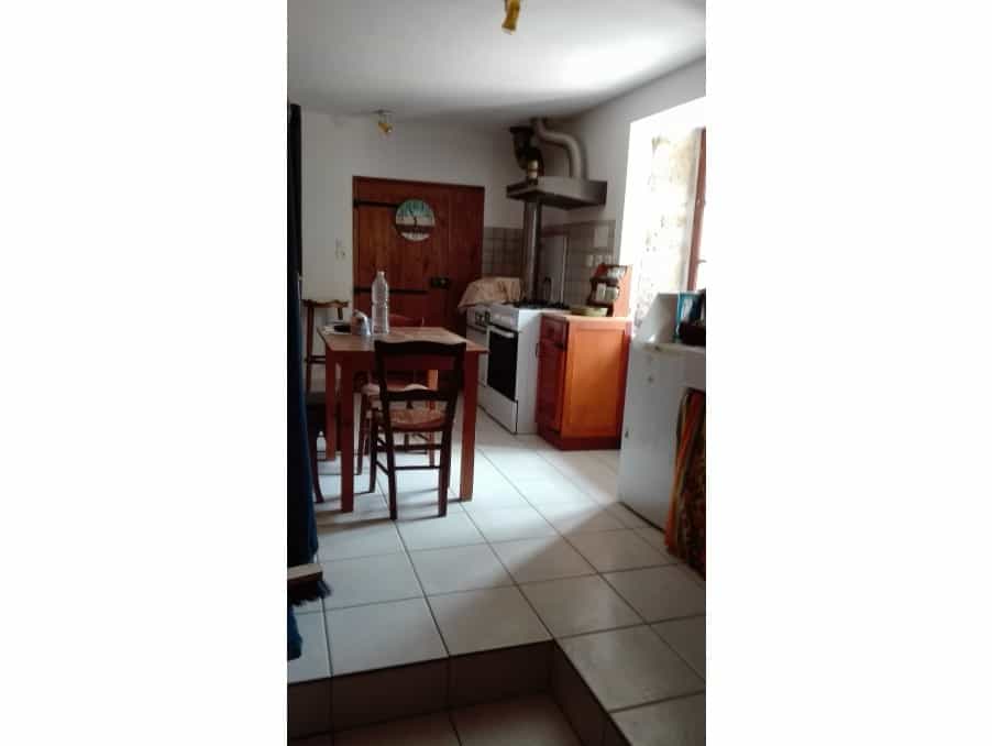 Huis in Chabanais, Nouvelle-Aquitanië 10113448