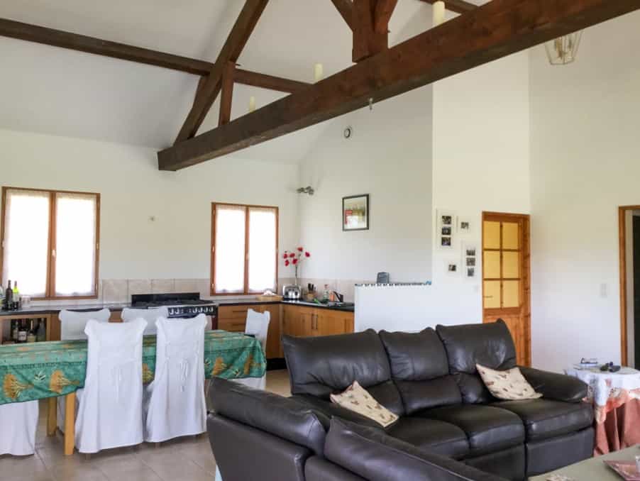 Huis in Cherval, Nouvelle-Aquitaine 10113467