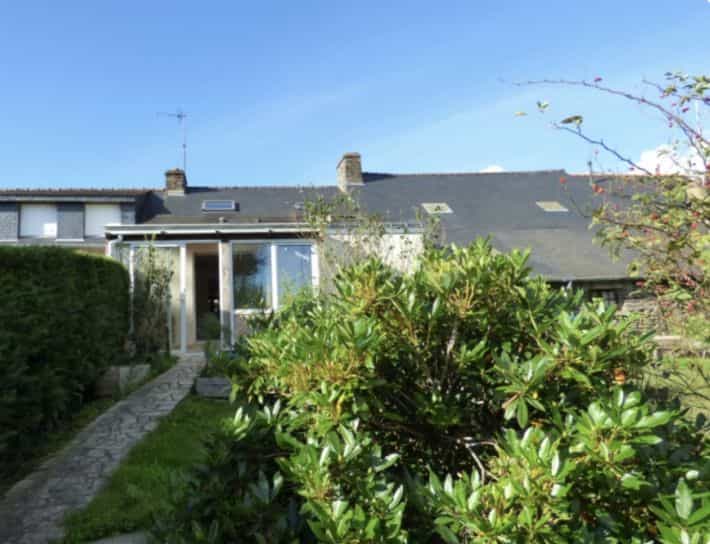 rumah dalam Campeneac, Bretagne 10113478