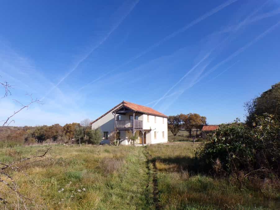 σπίτι σε Abzac, Nouvelle-Aquitaine 10113483