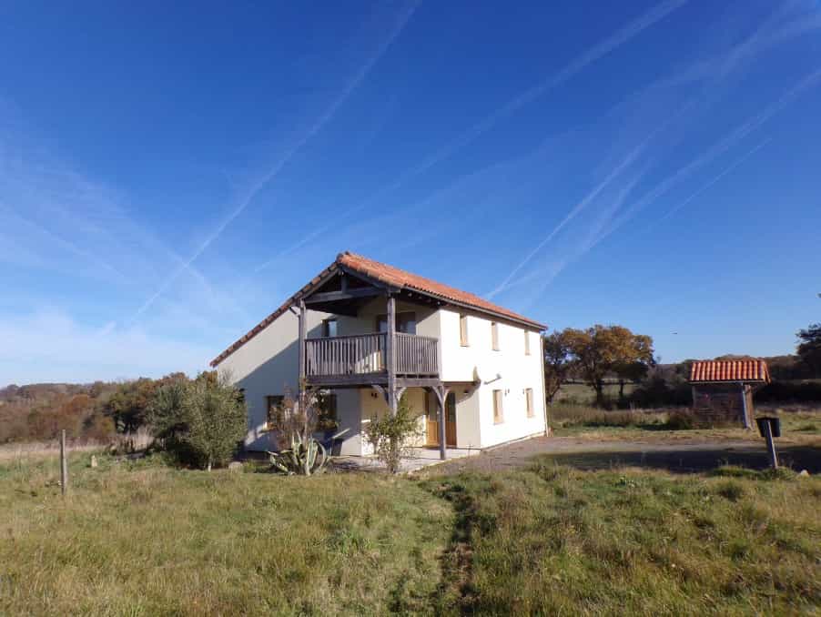 House in Abzac, Nouvelle-Aquitaine 10113488