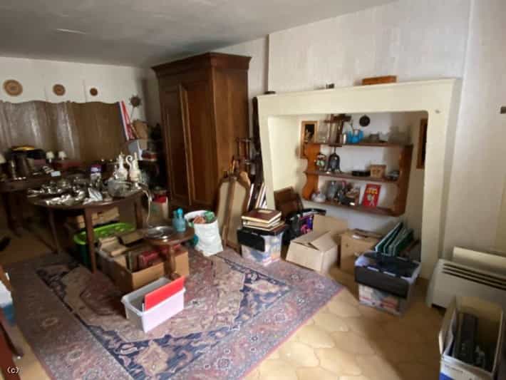 жилой дом в Вертей-сюр-Шаранта, Новая Аквитания 10113494