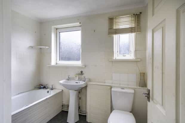 House in Briton Ferry, Wales 10113656