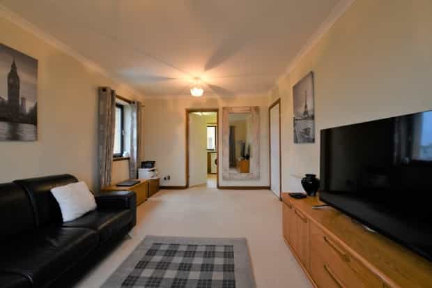 Condominium in Saltcoats, North Ayrshire 10113667