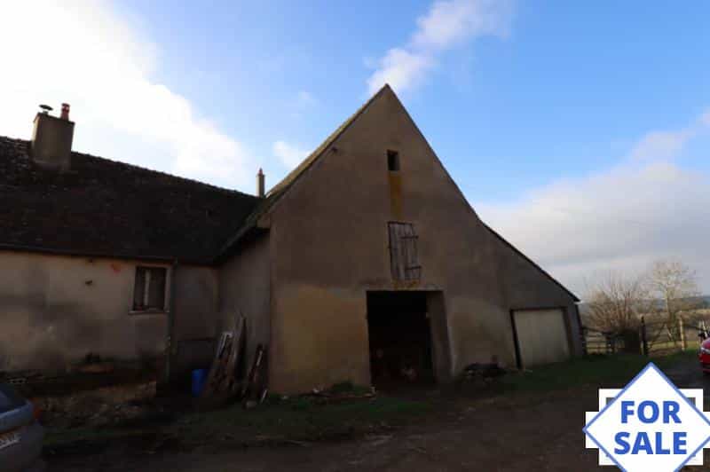 Huis in Saint-Germain-de-la-Coudre, Normandy 10113678