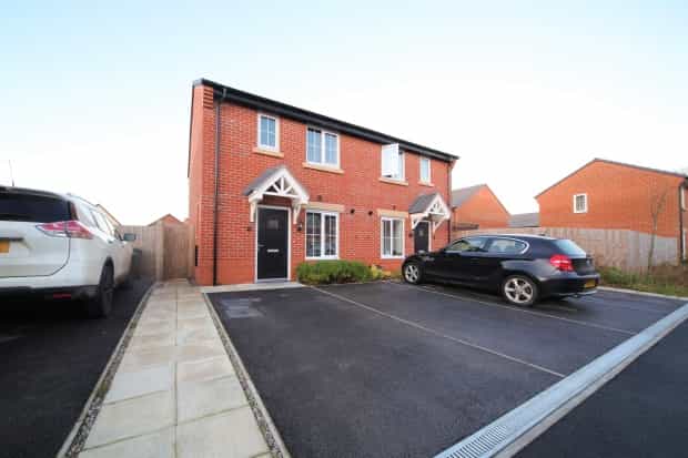 House in Crewe, Cheshire East 10113831