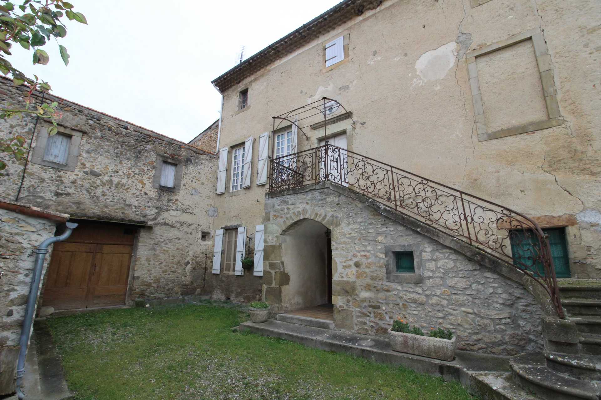 Dom w La Digne-d'Amont, Oksytania 10113889