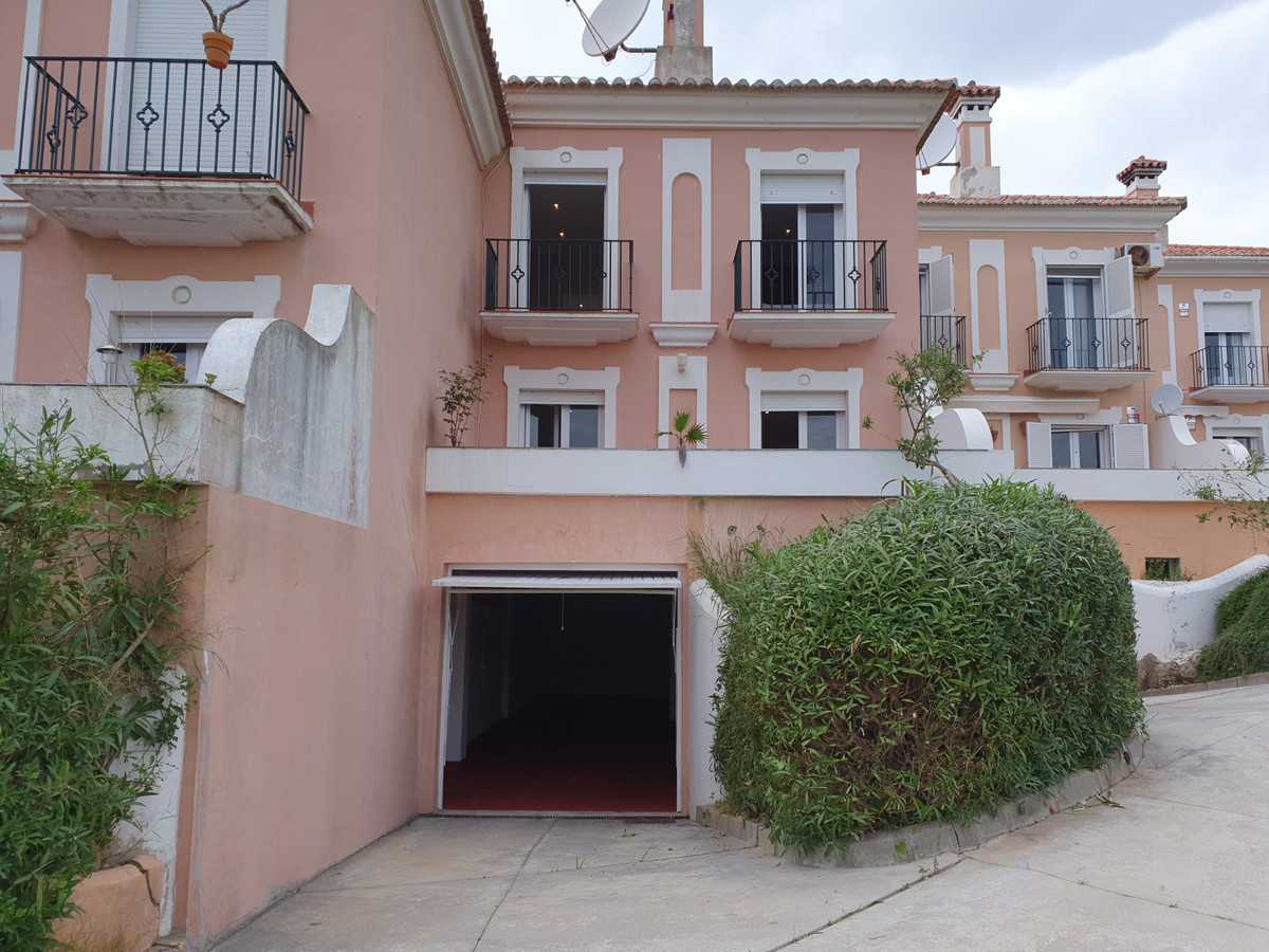मकान में La Alcaidesa, Andalusia 10114028