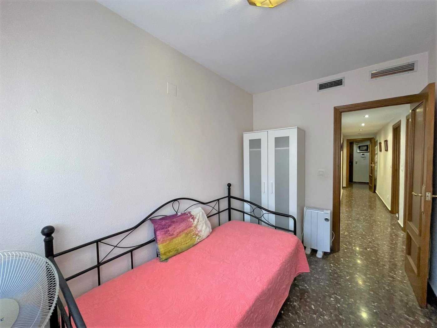 Condominium in Paterna, Valencian Community 10114274