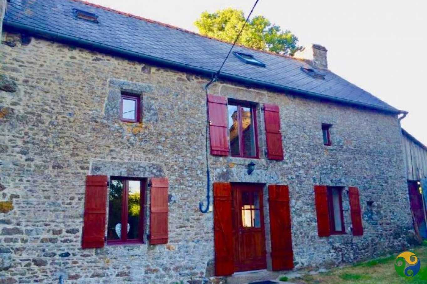 Rumah di Meneac, Bretagne 10114401