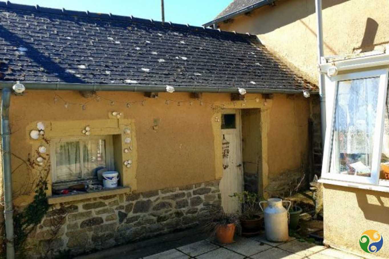 بيت في Broons, Brittany 10114420