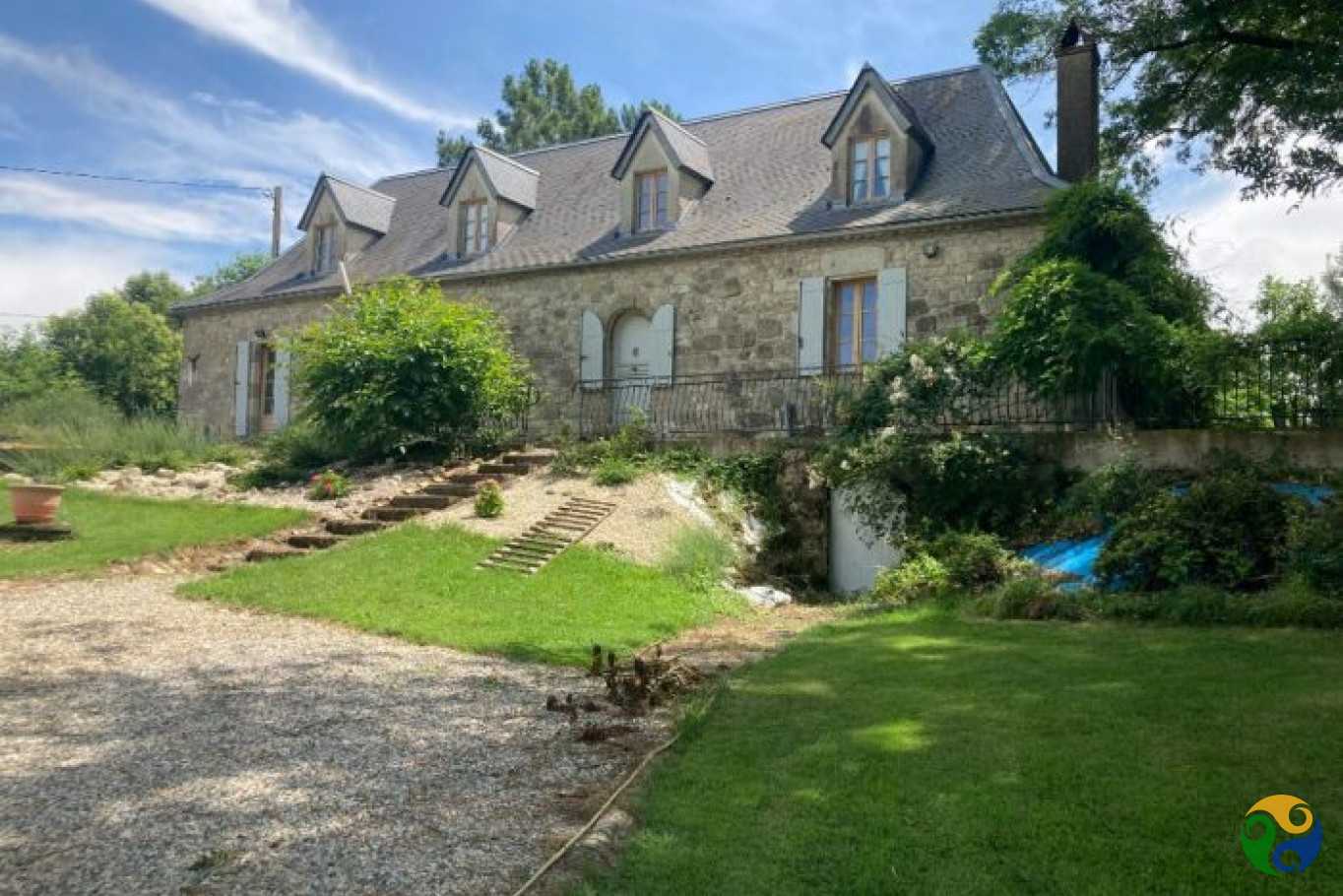 House in Miramont-de-Guyenne, Nouvelle-Aquitaine 10114440