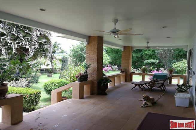 Talo sisään Ban Ko Nakha, Phuket 10114465